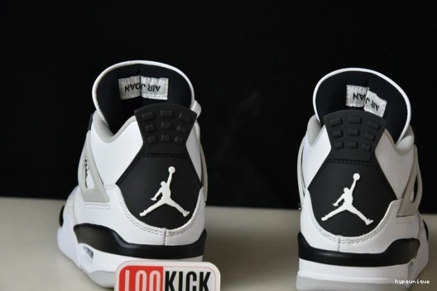 HYPE Retro 4 Military DH6927-111 Jordan Black 0719